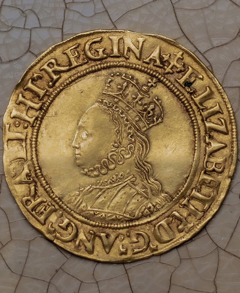 1561 - 1565 Elizabeth I cross crosslet Half Pound – M & H