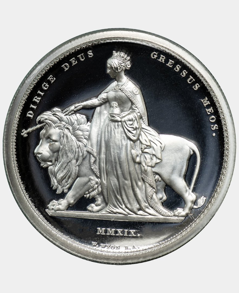 2019 QUEEN ELIZABETH II SILVER PROOF UNA AND THE LION FIVE POUNDS - Mhcoins